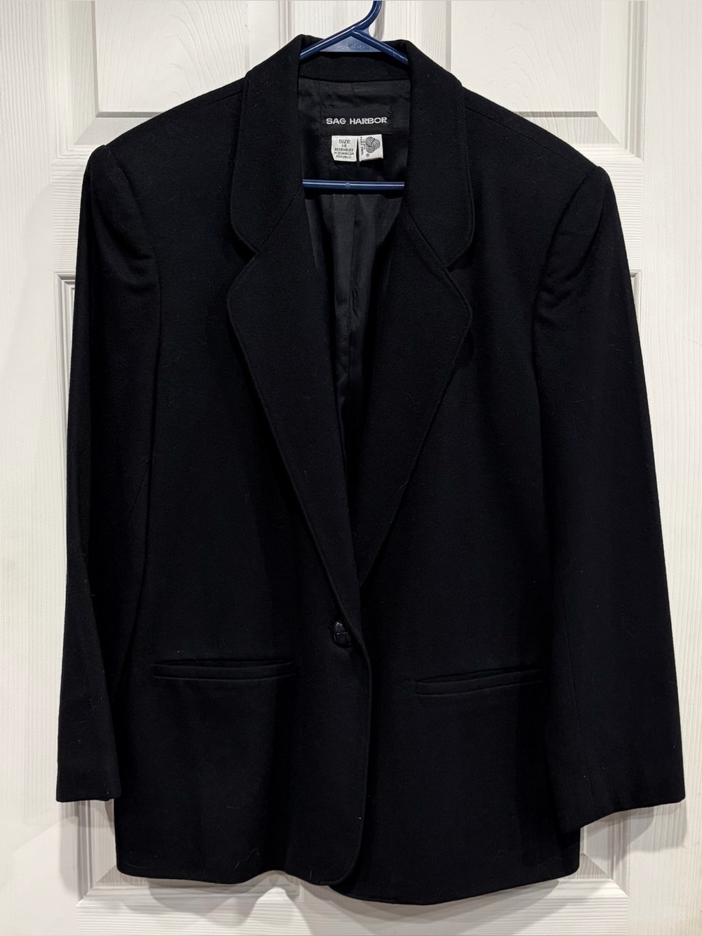 Sag Harbor Women’s Size 14 Black Blazer 100% Wool Vintage Good Used Condition